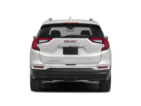 Used 2024 GMC Terrain Denali w/ Black Diamond Edition image 9