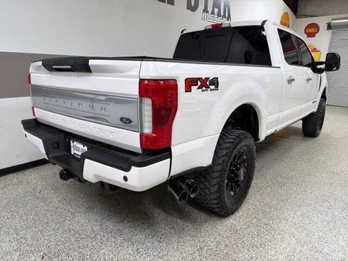 Used 2018 Ford F250 Platinum w/ Platinum Ultimate Package AWD/4WD image 50