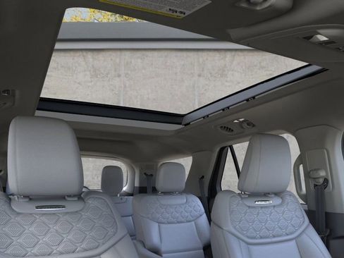 New 2026 Ford Explorer Platinum w/ LUX Leather Package image 22