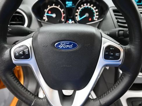 Used 2016 Ford Fiesta SE FWD image 15