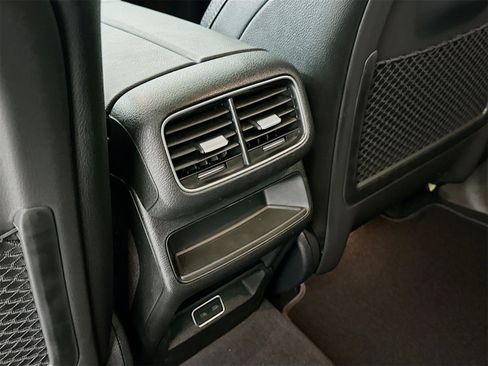 New 2026 Mercedes-Benz GLE 450 4MATIC image 28