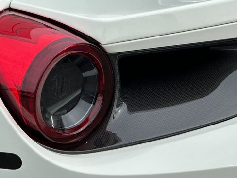 Used 2017 Ferrari 488 Spider image 37