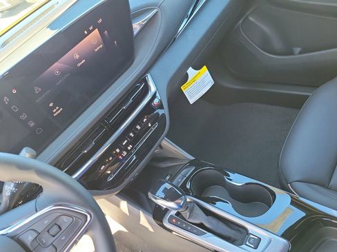 New 2026 Buick Envista Avenir image 36