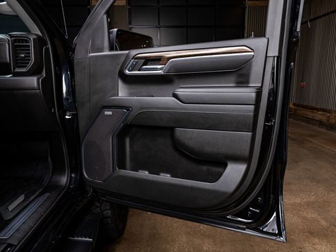 Used 2024 GMC Sierra 1500 Elevation w/ Elevation Premium Package image 37