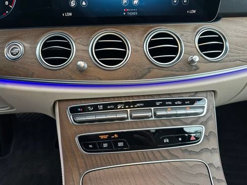 Used 2023 Mercedes-Benz E 350 4MATIC Sedan image 18