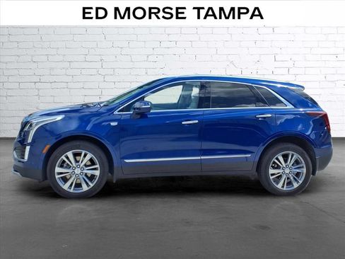 Used 2024 Cadillac XT5 Premium Luxury FWD image 2