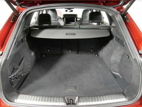 Used 2025 Audi SQ5 Premium Plus image 10