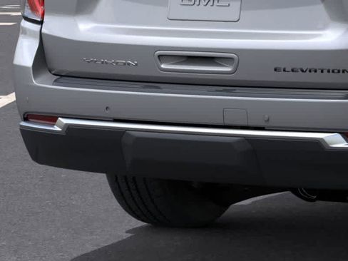 New 2026 GMC Yukon XL Elevation image 14