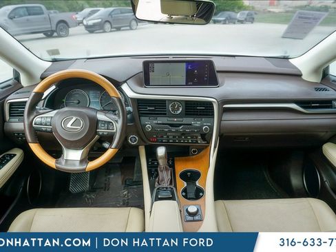 Used 2019 Lexus RX 450h AWD image 4