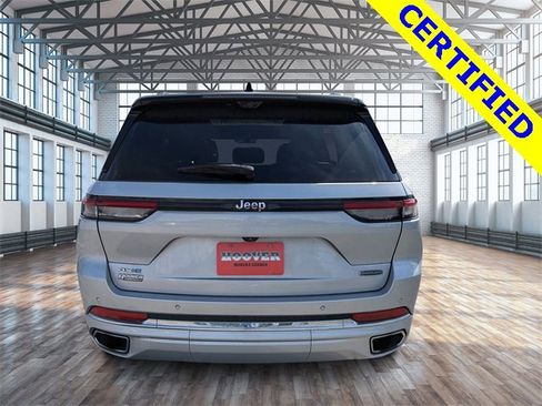 Used 2022 Jeep Grand Cherokee Overland w/ Luxury Tech Group IV image 5