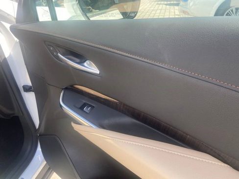 Certified 2025 Cadillac XT4 Premium Luxury image 16