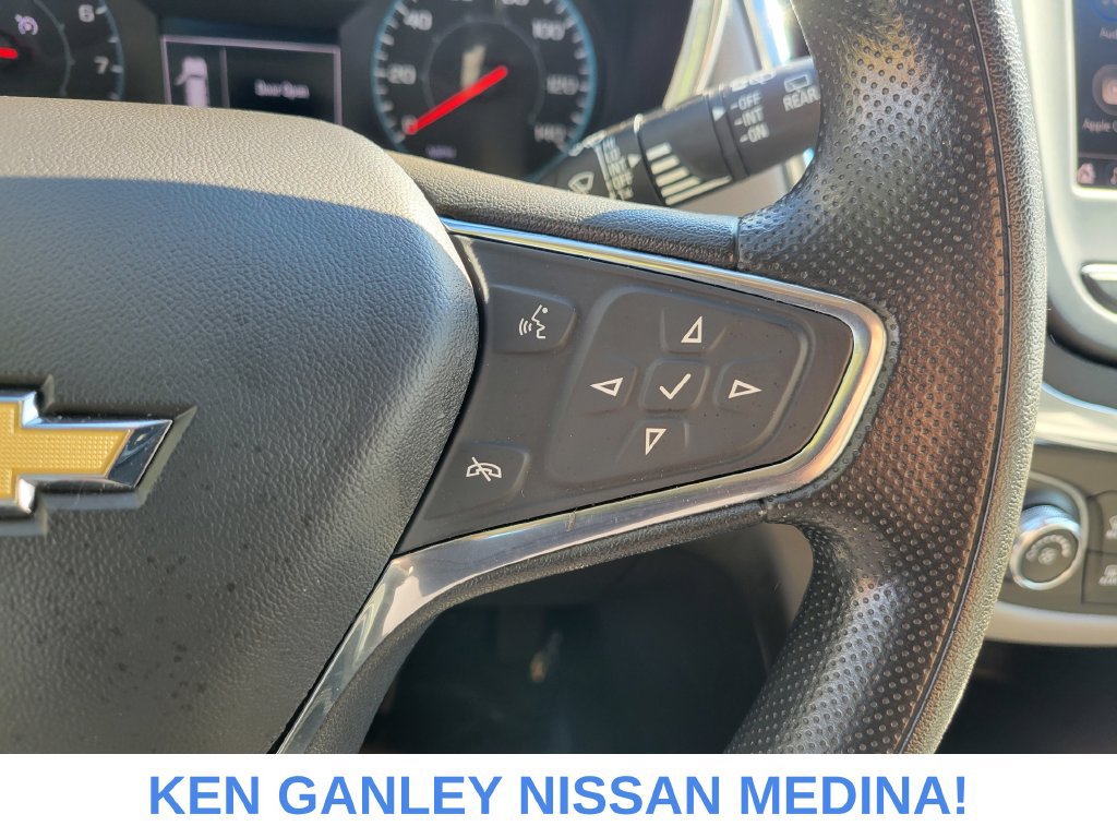 Used 2020 Chevrolet Equinox LS FWD image 30