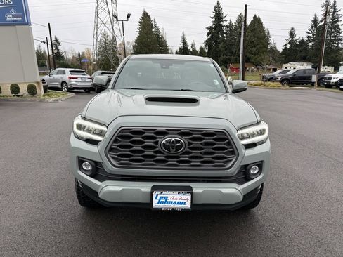 Used 2023 Toyota Tacoma TRD Sport image 8