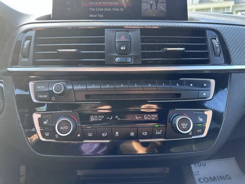 Used 2018 BMW M2 RWD image 32