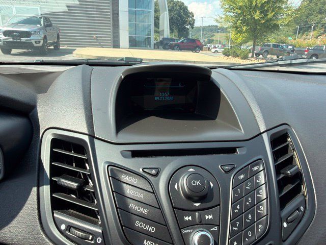 Used 2014 Ford Fiesta SE FWD image 14