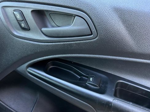 Used 2018 Ford Transit Connect XL image 19