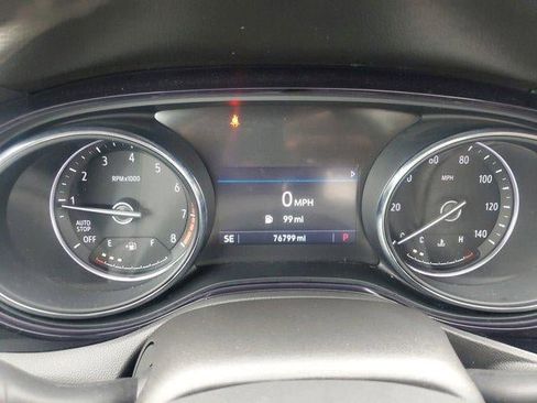 Used 2021 Buick Encore GX Essence w/ Experience Buick Package image 21