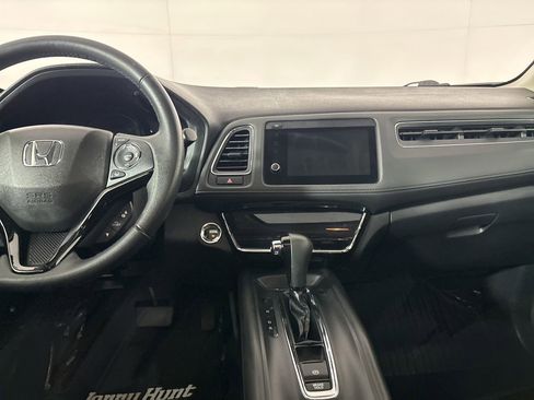 Used 2022 Honda HR-V EX-L image 22