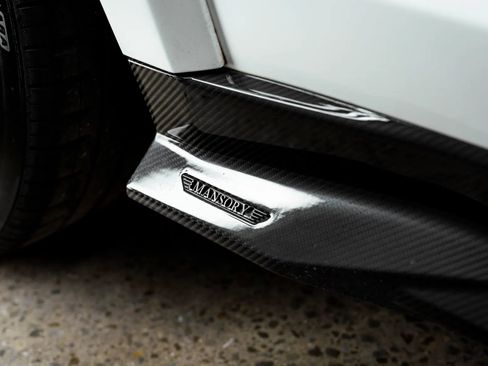 Used 2021 Aston Martin DBX AWD/4WD image 37
