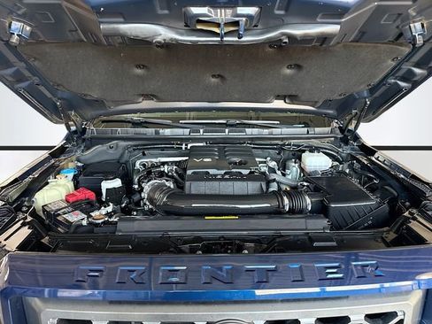 Used 2023 Nissan Frontier SV w/ SV Convenience Package image 29
