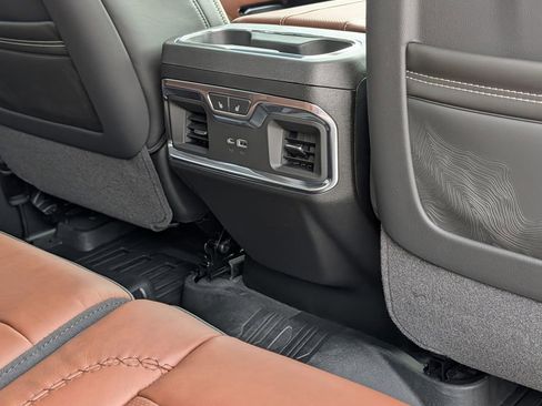 New 2026 GMC Sierra 2500 Denali Ultimate image 32