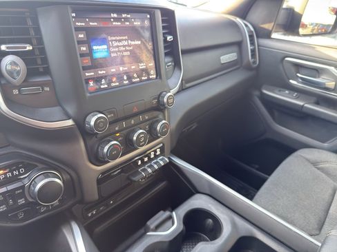 Used 2019 RAM 1500 Big Horn image 21