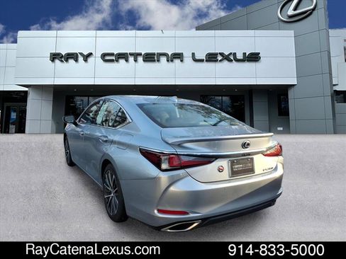 Certified 2023 Lexus ES 350 w/ Premium Package image 6