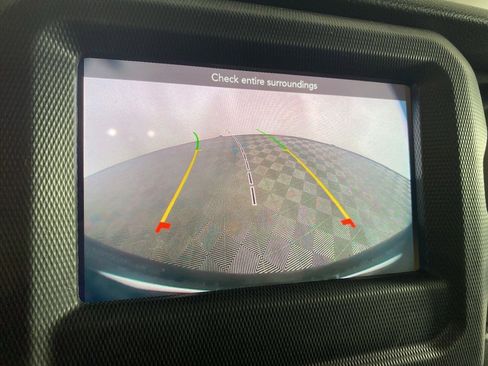 Used 2021 Jeep Wrangler Sport image 4