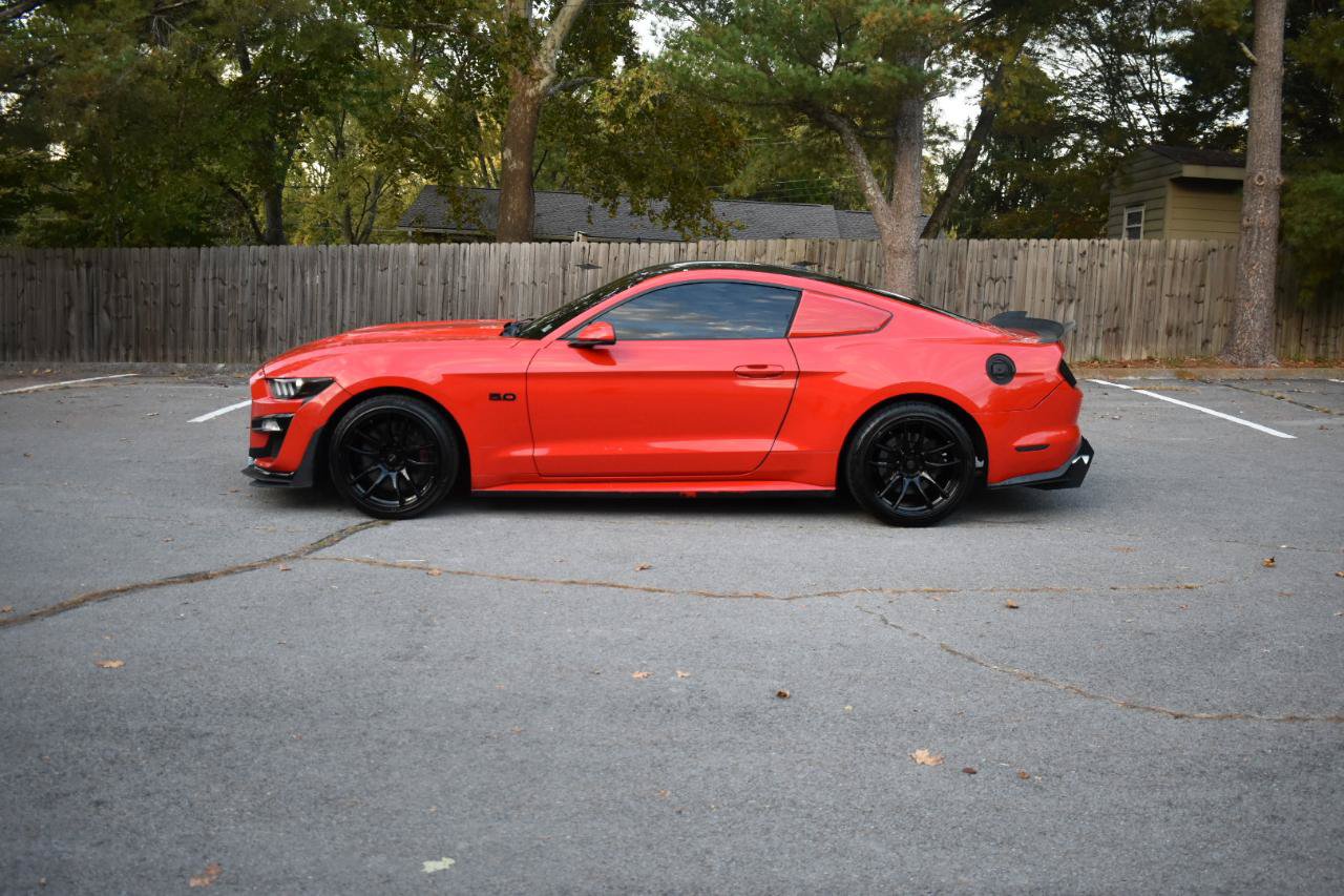 Used 2016 Ford Mustang GT Premium w/ GT Performance Package RWD image 3