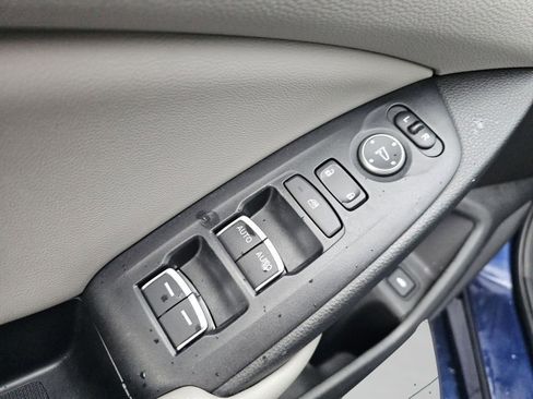 Used 2019 Honda Accord LX image 28