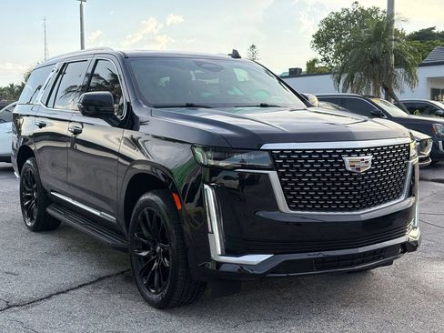 Used 2021 Cadillac Escalade Premium Luxury RWD image 6