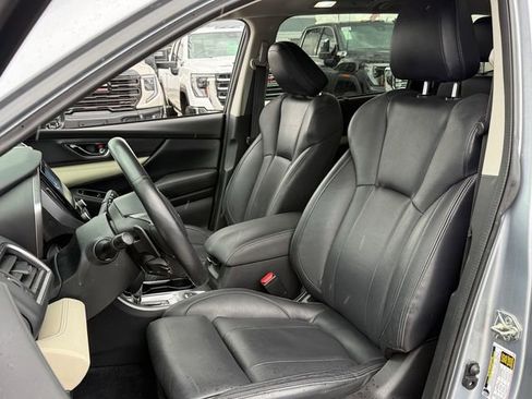 Used 2021 Subaru Ascent Limited w/ Technology Package AWD/4WD image 9