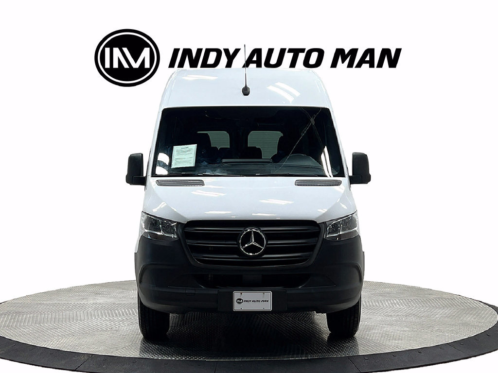 Used 2024 Mercedes-Benz Sprinter 2500 image 10