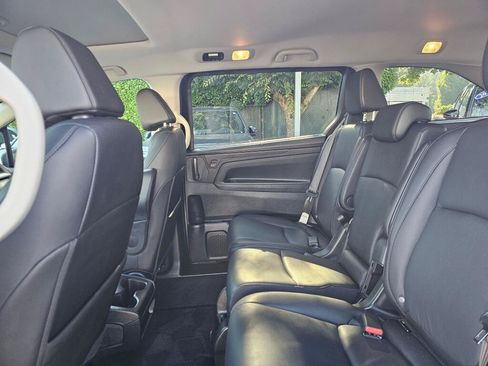 Used 2025 Honda Odyssey EX-L image 19