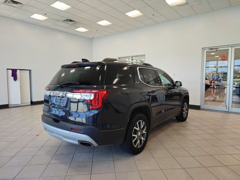Used 2020 GMC Acadia SLE w/ Driver Convenience Package AWD/4WD image 3