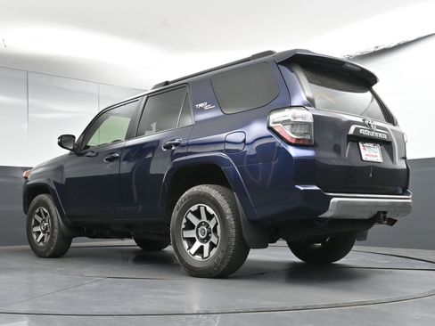 Certified 2024 Toyota 4Runner TRD Off-Road Premium image 27