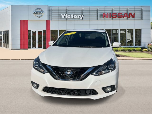 Used 2016 Nissan Sentra SR w/ SR Premium Package FWD image 8