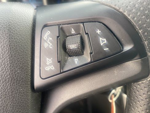 Used 2015 Chevrolet Cruze Eco image 9