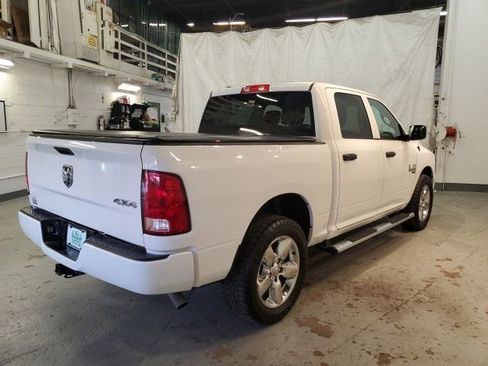 Used 2019 RAM 1500 Express w/ Express Value Package AWD/4WD image 6