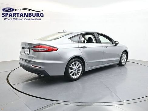 Certified 2020 Ford Fusion SE FWD image 7