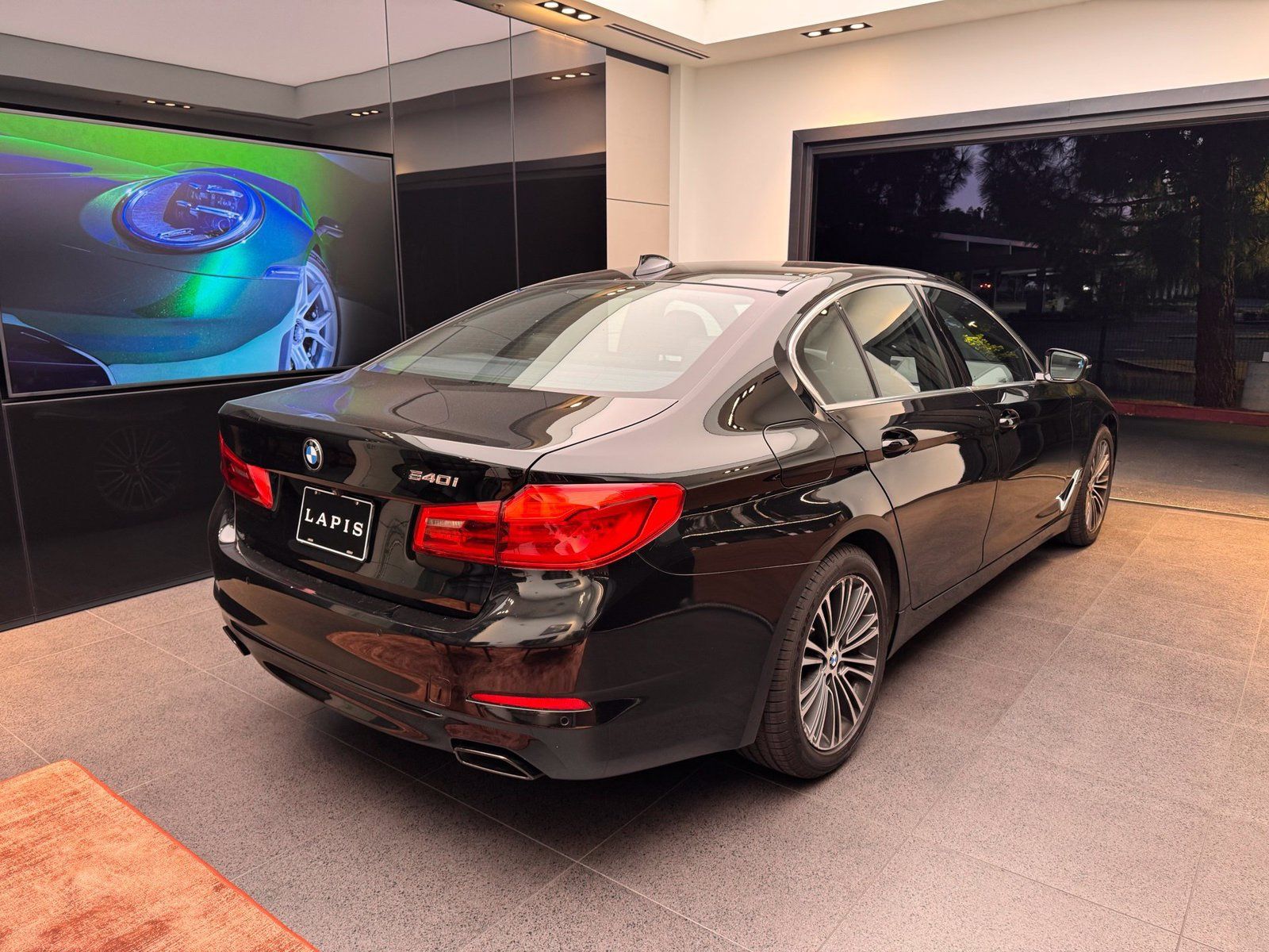 Used 2019 BMW 540i RWD image 4