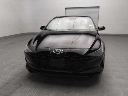 Used 2022 Hyundai Elantra SEL w/ Cargo Package FWD image 15