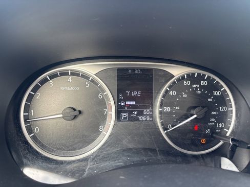 Used 2024 Nissan Kicks S w/ Interior Electronics Package image 14