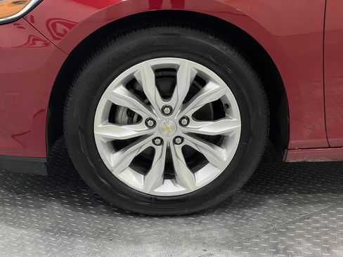 Used 2020 Chevrolet Malibu LT FWD image 34