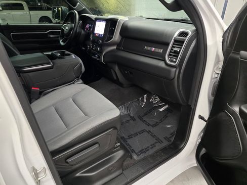 Used 2023 RAM 1500 Lone Star AWD/4WD image 37