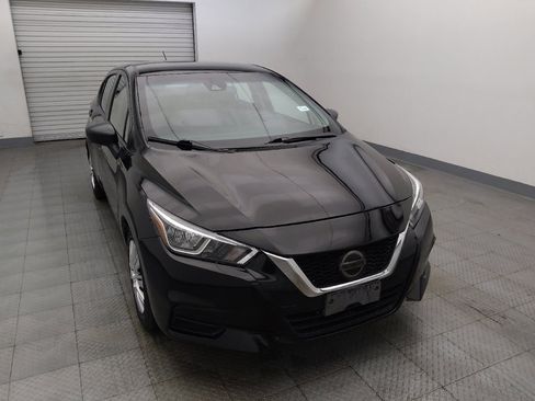 Used 2021 Nissan Versa S image 14