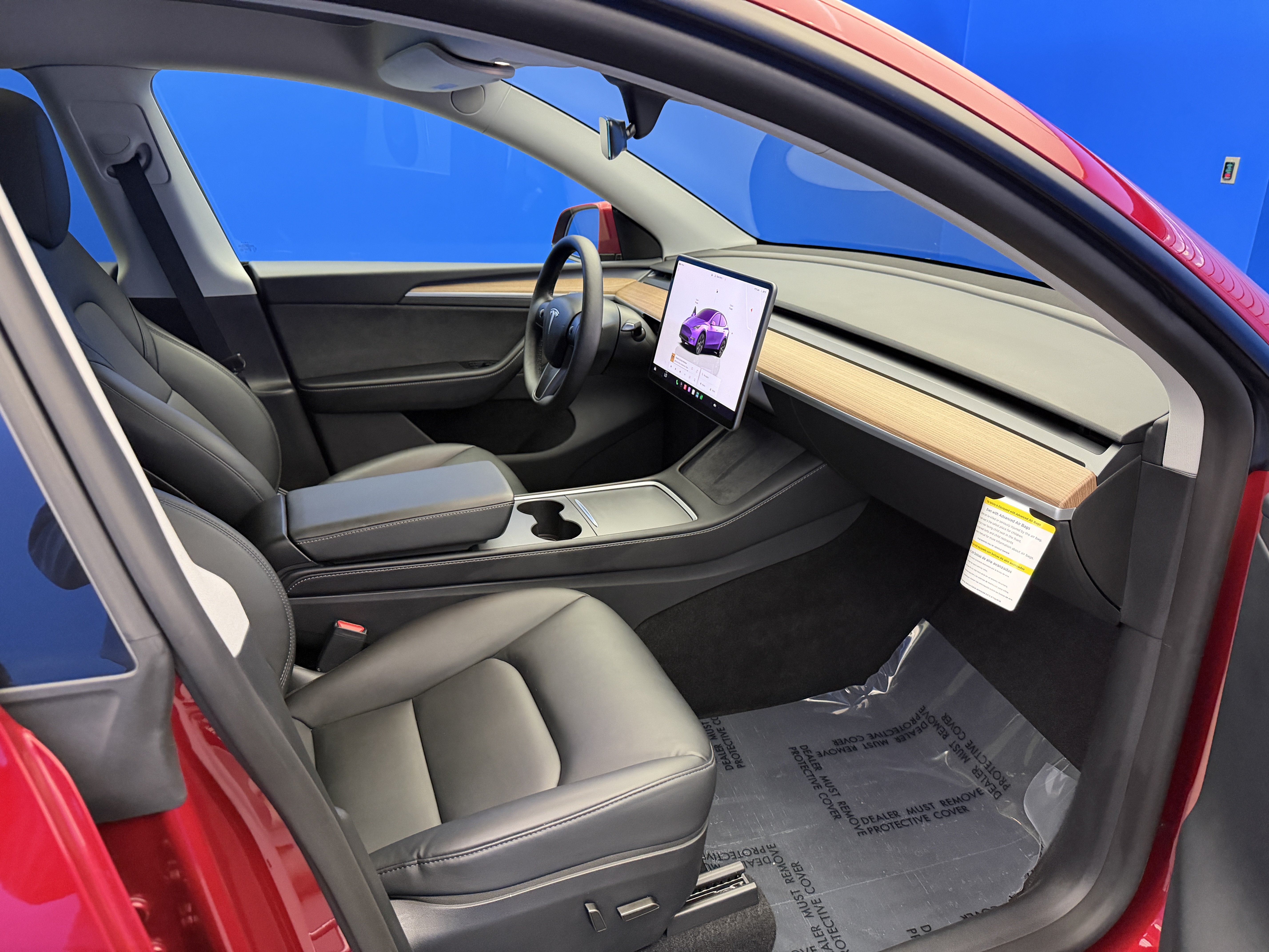 Used 2025 Tesla Model Y Long Range RWD image 23