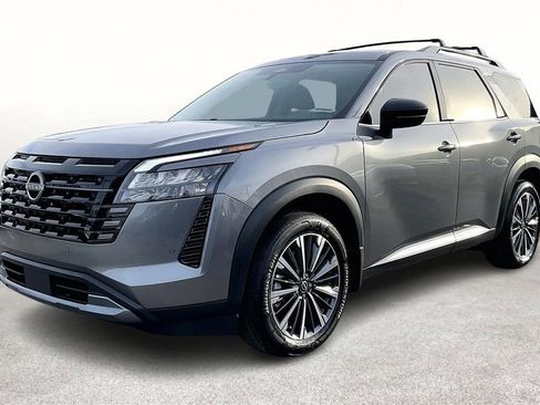 New 2026 Nissan Pathfinder Platinum w/ Cargo Package image 5