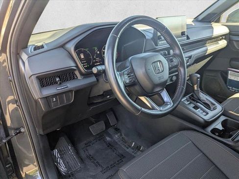 Used 2025 Honda CR-V Sport image 10