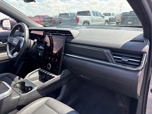 New 2026 GMC Terrain Elevation w/ Elevation Premium Package AWD/4WD image 39